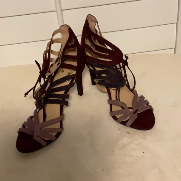 Charming Charlie Red and Pink Heels Strappy Elegant Design - Picture 2 of 9